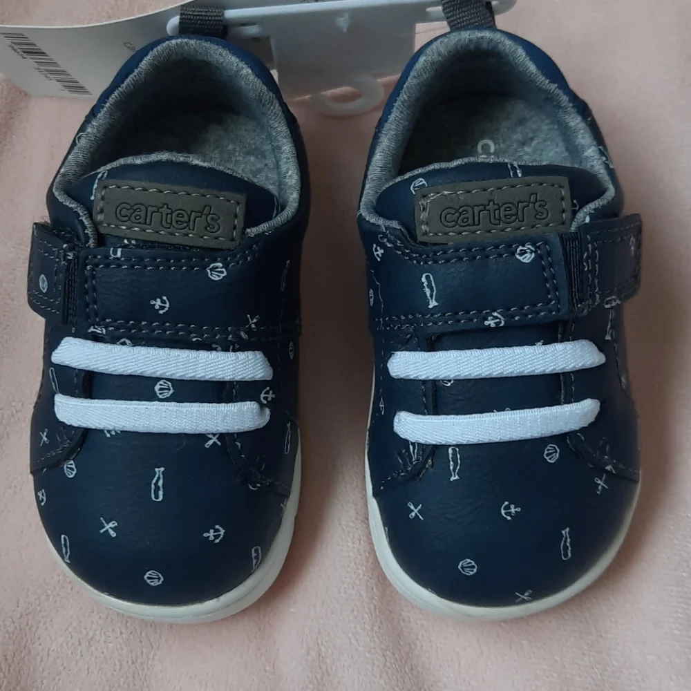 Carter's every step shoes